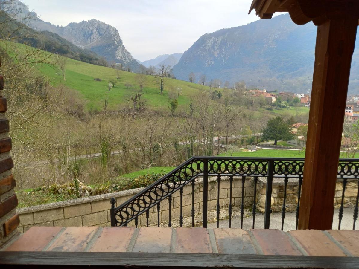 Apartamentos El Ardinal Arenas De Cabrales Extérieur photo