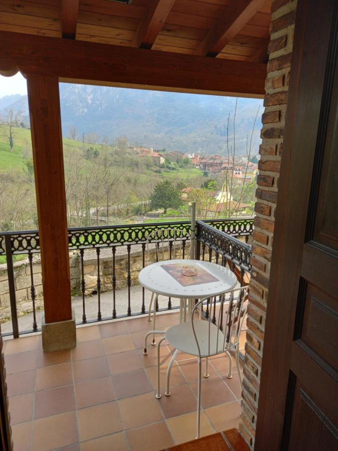 Apartamentos El Ardinal Arenas De Cabrales Extérieur photo